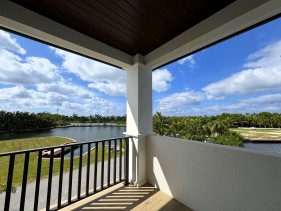 FRONT BALCONY 2